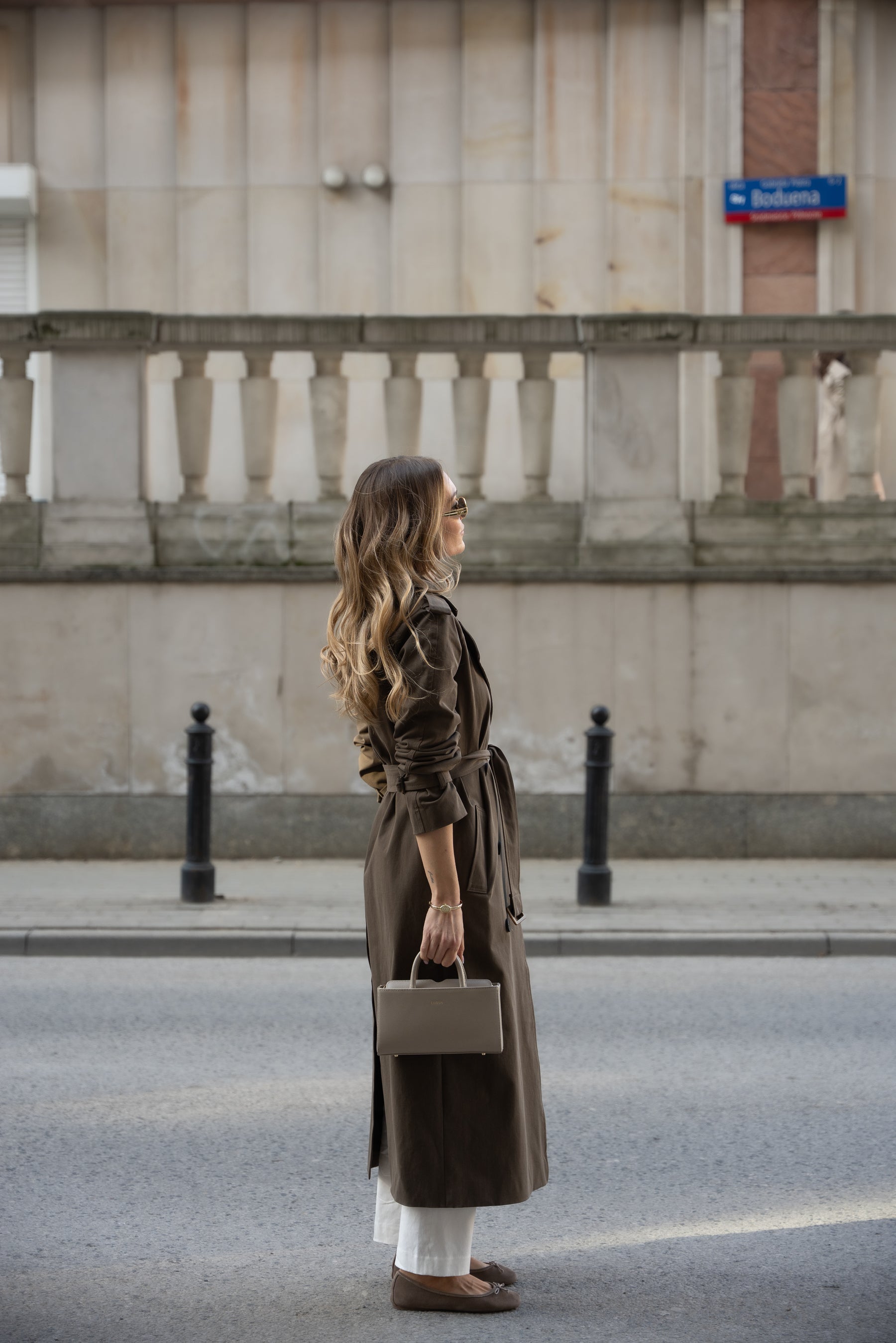Trencz ADRIANNA maxi oliwkowy